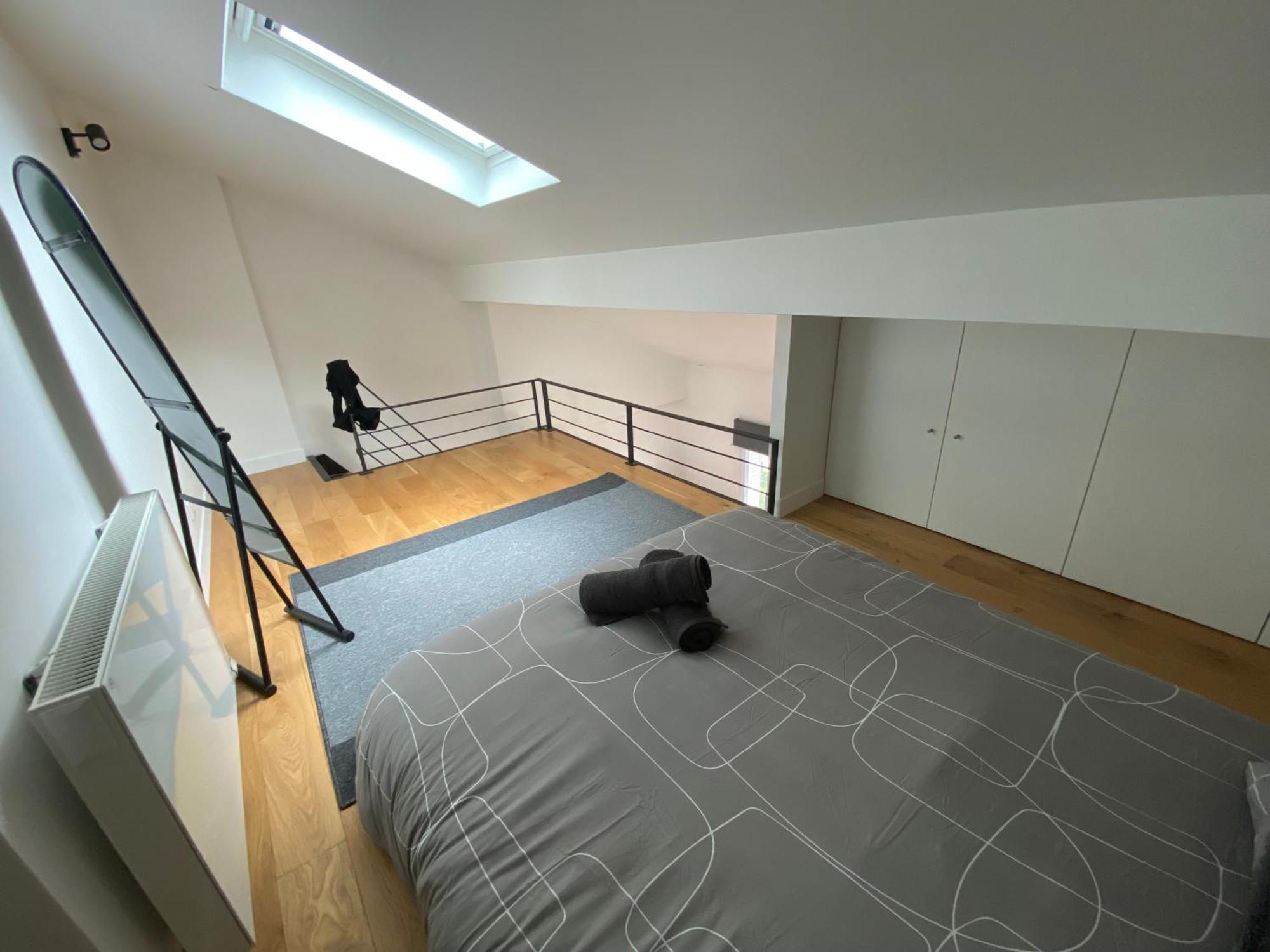 Duplex Moderne Luxe-20 Min De Paris Apartment